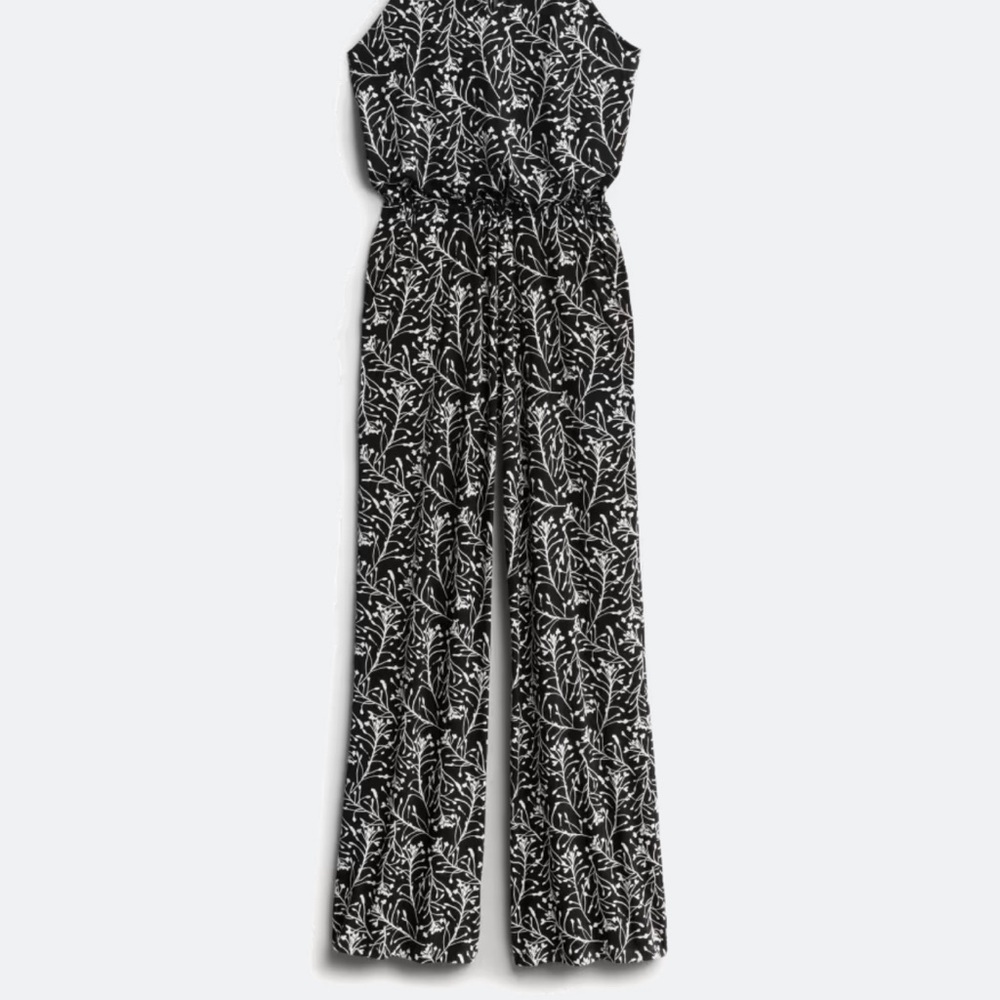 Chic Black and White Patterned Jumpsuit